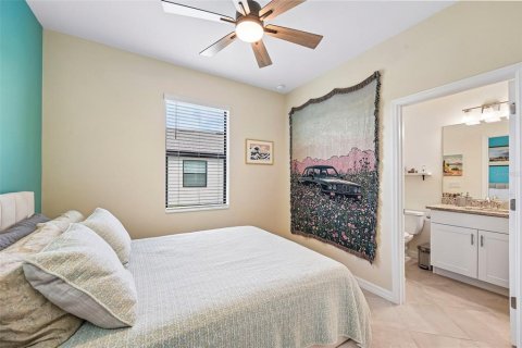 House in Port Charlotte, Florida 3 bedrooms, 169.27 sq.m. № 2396363 - photo 21
