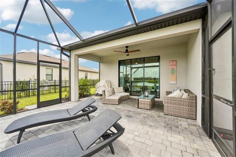 House in Port Charlotte, Florida 3 bedrooms, 169.27 sq.m. № 2396363 - photo 25