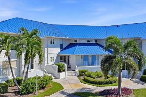 Condo à Bradenton, Floride, 2 chambres  № 2418423