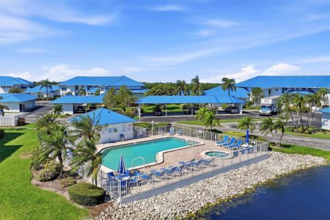 Copropriété à vendre à Bradenton, Floride: 2 chambres, 110.09 m2 № 2418423 - photo 25
