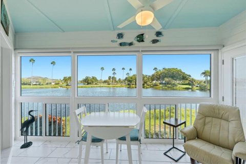 Copropriété à vendre à Bradenton, Floride: 2 chambres, 110.09 m2 № 2418423 - photo 3