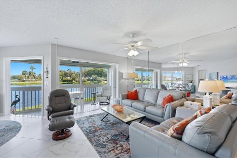 Copropriété à vendre à Bradenton, Floride: 2 chambres, 110.09 m2 № 2418423 - photo 10