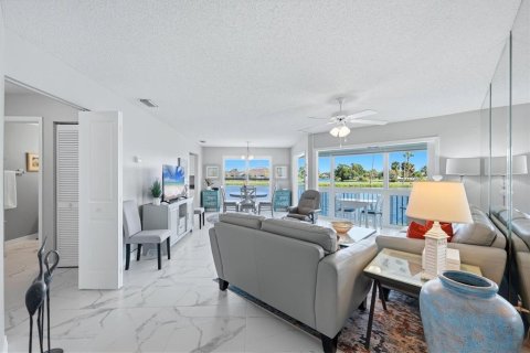 Copropriété à vendre à Bradenton, Floride: 2 chambres, 110.09 m2 № 2418423 - photo 9