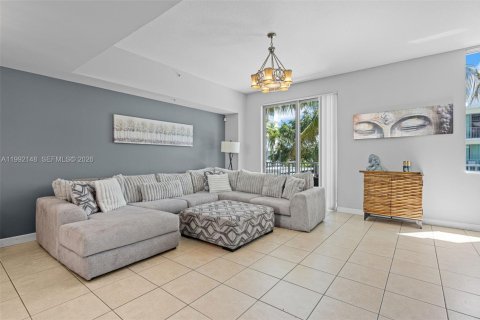 Townhouse in Hollywood, Florida 3 bedrooms, 211.07 sq.m. № 2058594 - photo 13