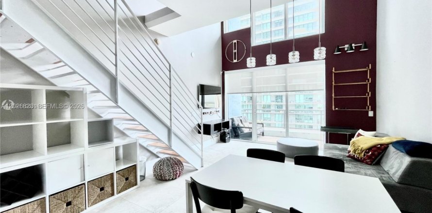Condo à Miami, Floride, 1 chambre  № 2146094