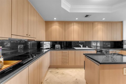 Купить кондоминиум в Ки-Бискейн, Флорида 3 спальни, 263.84м2, № 2051965 - фото 15