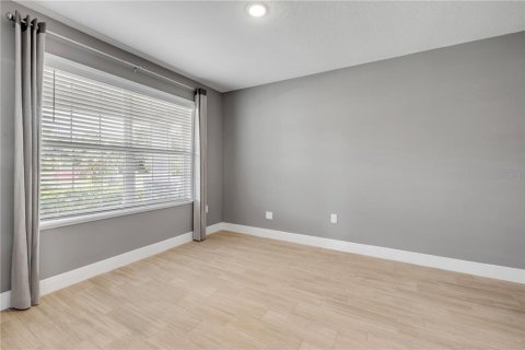 House in Edgewater, Florida 4 bedrooms, 287.81 sq.m. № 1831710 - photo 12