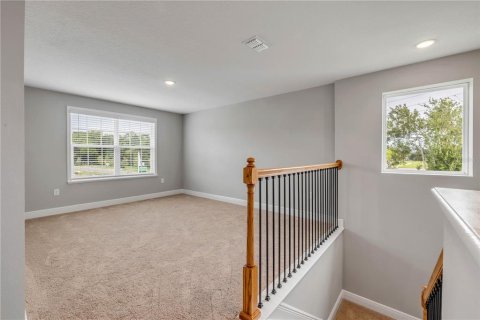 House in Edgewater, Florida 4 bedrooms, 287.81 sq.m. № 1831710 - photo 15