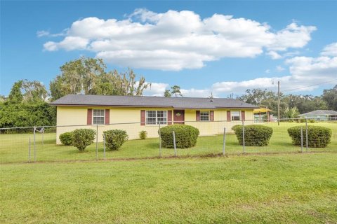 House in Bushnell, Florida 3 bedrooms, 124.86 sq.m. № 2388809 - photo 6