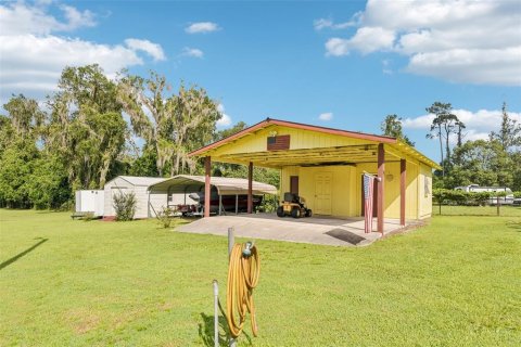 House in Bushnell, Florida 3 bedrooms, 124.86 sq.m. № 2388809 - photo 16