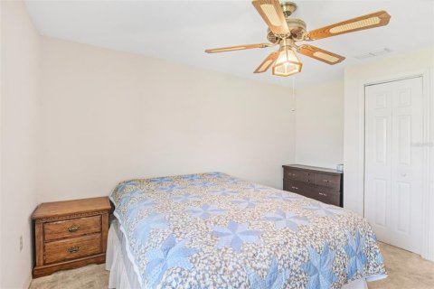 House in Bushnell, Florida 3 bedrooms, 124.86 sq.m. № 2388809 - photo 28
