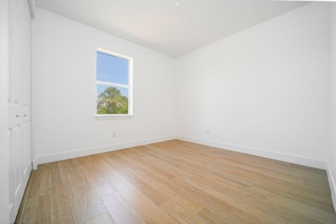 Villa ou maison à vendre à Port Charlotte, Floride: 4 chambres, 156.08 m2 № 2170024 - photo 18
