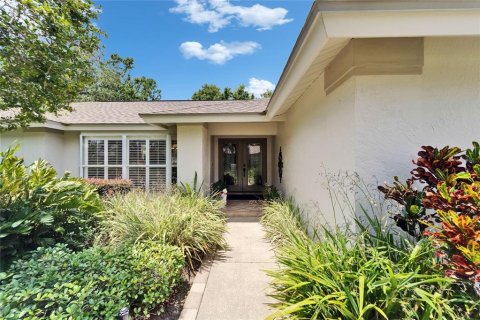 House in Plant City, Florida 4 bedrooms, 224.73 sq.m. № 1677949 - photo 5
