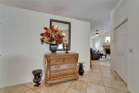 House in Plant City, Florida 4 bedrooms, 224.73 sq.m. № 1677949 - photo 8