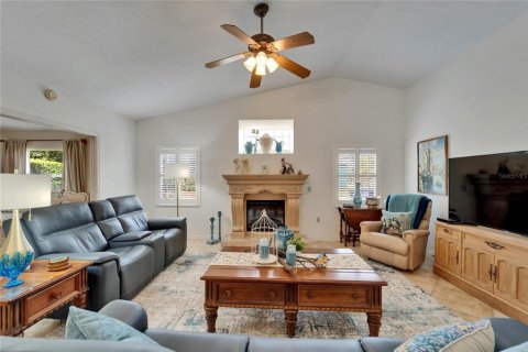 House in Plant City, Florida 4 bedrooms, 224.73 sq.m. № 1677949 - photo 27