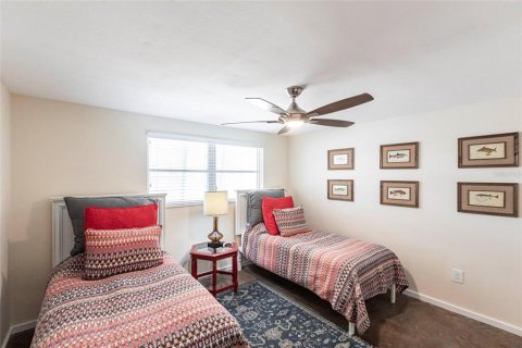 Propiedad comercial en venta en Punta Gorda, Florida, 4 dormitorios, 203.64 m2 № 1675154 - foto 13