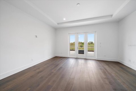 Купить виллу или дом в Сарасота, Флорида 9 комнат, 308.71м2, № 973501 - фото 6