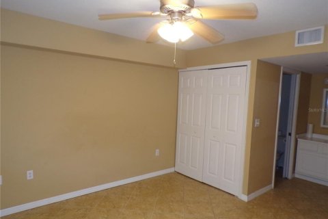 Condo in Punta Gorda, Florida, 2 bedrooms № 2214048 - photo 4