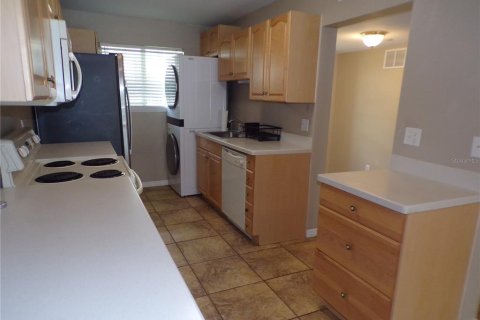 Condo in Punta Gorda, Florida, 2 bedrooms № 2214048 - photo 11