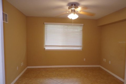 Condo in Punta Gorda, Florida, 2 bedrooms № 2214048 - photo 3