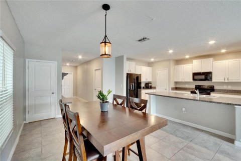Casa en venta en Riverview, Florida, 6 dormitorios, 242.85 m2 № 1879045 - foto 11