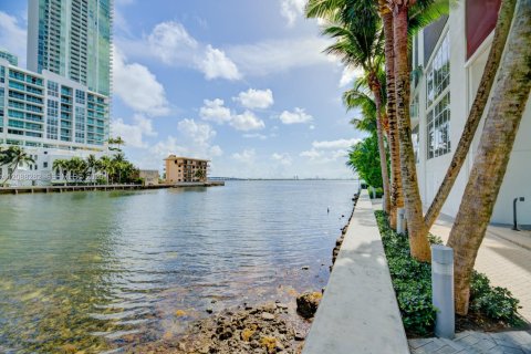 Copropriété à louer à Miami, Floride: 2 chambres, 113.9 m2 № 2415642 - photo 25