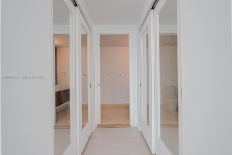 Copropriété à louer à Miami, Floride: 2 chambres, 113.9 m2 № 2415642 - photo 22