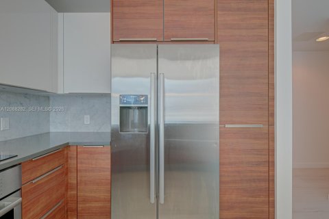 Copropriété à louer à Miami, Floride: 2 chambres, 113.9 m2 № 2415642 - photo 7