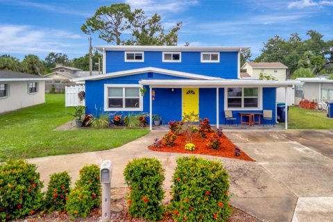 Casa en venta en Palmetto, Florida, 4 dormitorios, 179.12 m2 № 1901855 - foto 1
