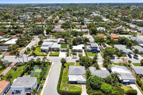 Casa en venta en Lake Worth, Florida, 2 dormitorios, 124.58 m2 № 1222582 - foto 1