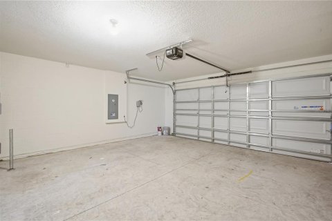 Villa ou maison à louer à Wimauma, Floride: 5 chambres, 248.42 m2 № 2380788 - photo 23
