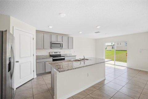 Villa ou maison à louer à Wimauma, Floride: 5 chambres, 248.42 m2 № 2380788 - photo 9