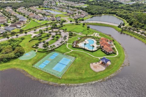 Villa ou maison à louer à Wimauma, Floride: 5 chambres, 248.42 m2 № 2380788 - photo 26