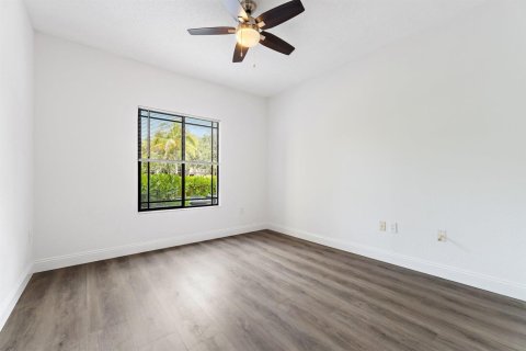 Condo in Palm Beach Gardens, Florida, 1 bedroom  № 2087150 - photo 21