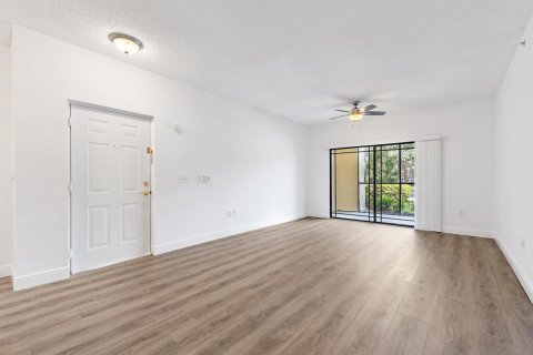 Condo in Palm Beach Gardens, Florida, 1 bedroom  № 2087150 - photo 7