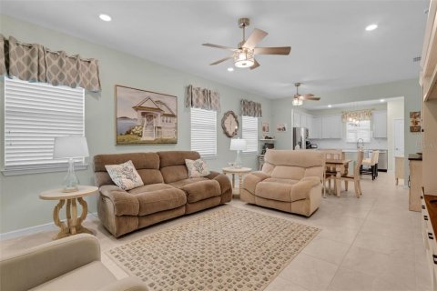 House in DEL WEBB STONE CREEK in Ocala, Florida 2 bedrooms, 133.04 sq.m. № 1854412 - photo 11