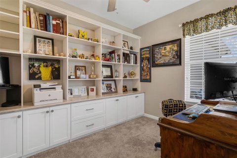 House in DEL WEBB STONE CREEK in Ocala, Florida 2 bedrooms, 133.04 sq.m. № 1854412 - photo 17
