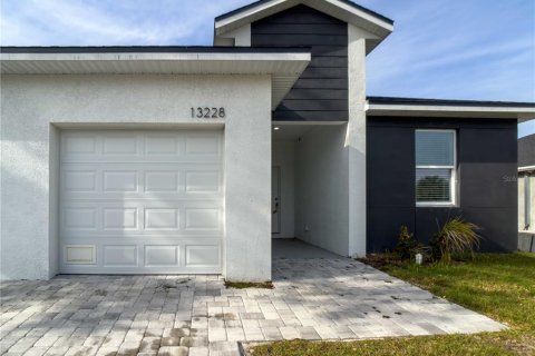 Apartamento en alquiler en Port Charlotte, Florida, 3 dormitorios, 128.11 m2 № 2103785 - foto 2