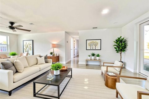 Villa ou maison à vendre à Holiday, Floride: 2 chambres, 122.07 m2 № 1677925 - photo 8