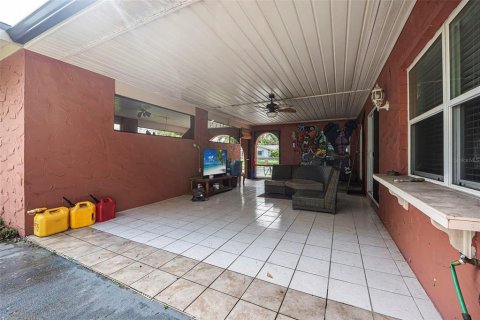 House in Palm Coast, Florida 3 bedrooms, 137.77 sq.m. № 1835332 - photo 19