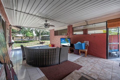 House in Palm Coast, Florida 3 bedrooms, 137.77 sq.m. № 1835332 - photo 20