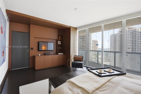 Condo in Miami, Florida, 3 bedrooms № 2185550 - photo 19