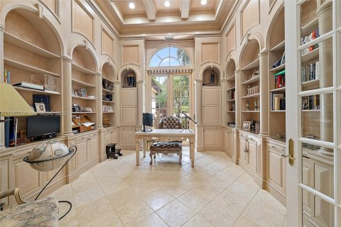 House in Jupiter, Florida 6 bedrooms, 650.41 sq.m. № 2169646 - photo 13