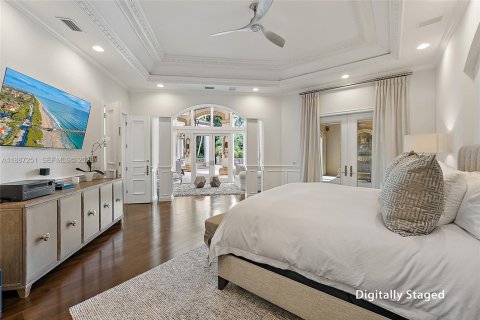 House in Jupiter, Florida 6 bedrooms, 650.41 sq.m. № 2169646 - photo 16