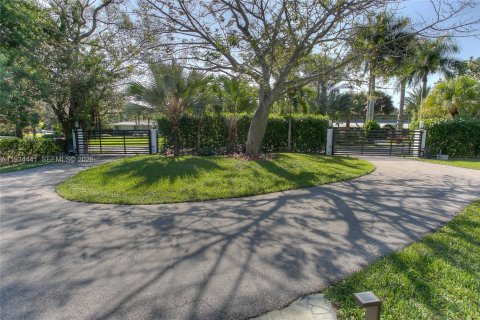 Villa ou maison à vendre à Palmetto Bay, Floride: 3 chambres, 255.95 m2 № 2000204 - photo 19