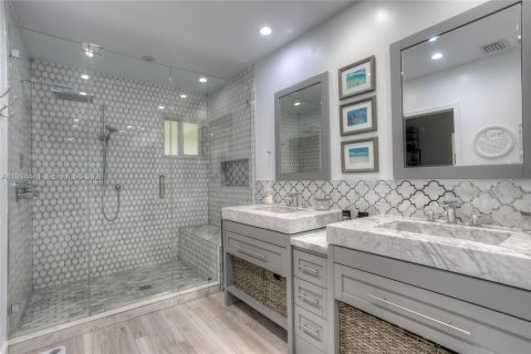 Villa ou maison à vendre à Palmetto Bay, Floride: 3 chambres, 255.95 m2 № 2000204 - photo 13