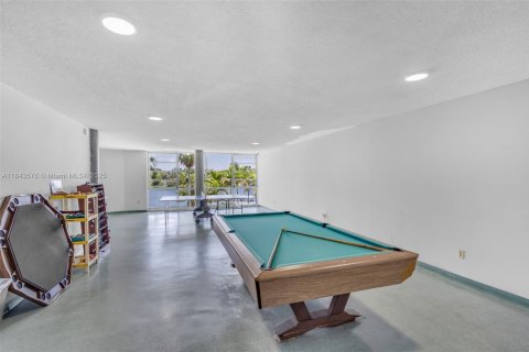 Condominio en venta en Miami, Florida, 1 dormitorio, 101.36 m2 № 1840796 - foto 22