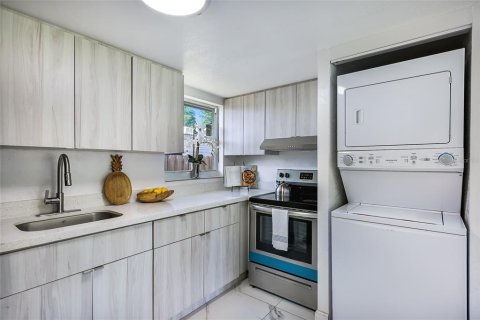 Купить коммерческую недвижимость в Сарасота, Флорида 5 спален, 208.57м2, № 2309946 - фото 7