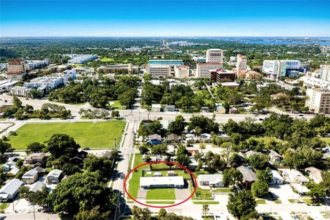 Купить коммерческую недвижимость в Сарасота, Флорида 5 спален, 208.57м2, № 2309946 - фото 17