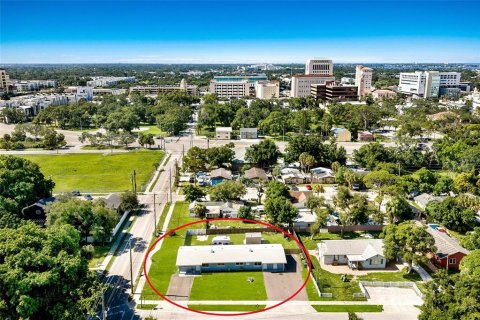 Купить коммерческую недвижимость в Сарасота, Флорида 5 спален, 208.57м2, № 2309946 - фото 18